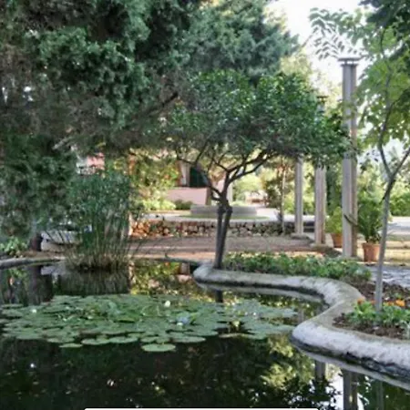 Hort 3 Cames Vila