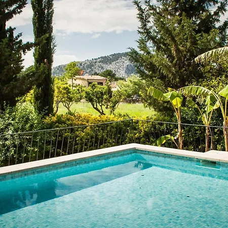 Hort 3 Cames Villa Pollença